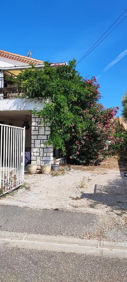 Appartement Chateauneuf Les Martigues Exterior photo